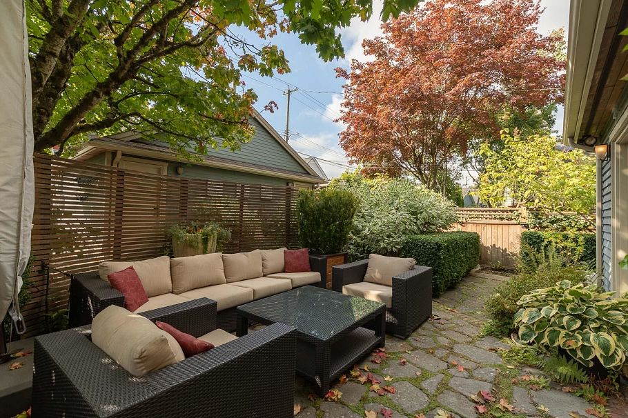 850 E 10th Avenue Vancouver, BC - 23