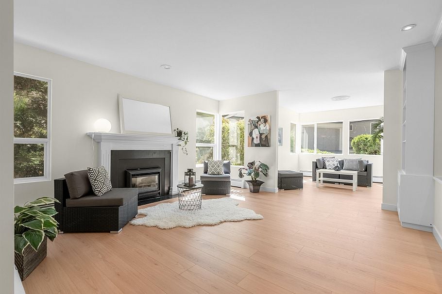5948 Nancy Greene Way North Vancouver, BC - 2