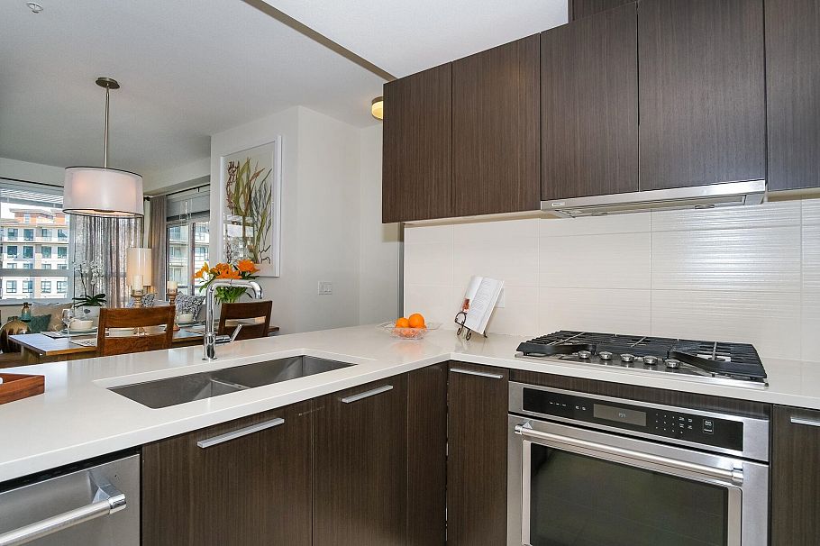 503 3462 Ross Drive Vancouver, BC - 8