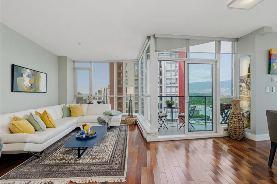 3301 1189 Melville Street Vancouver, BC - 2