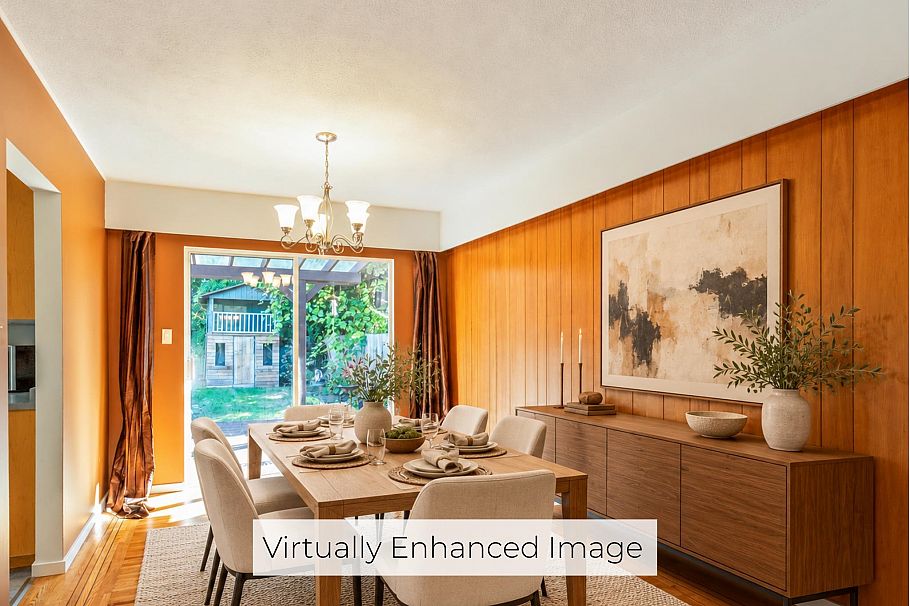 2370 Mountain Highway North Vancouver, BC - 12