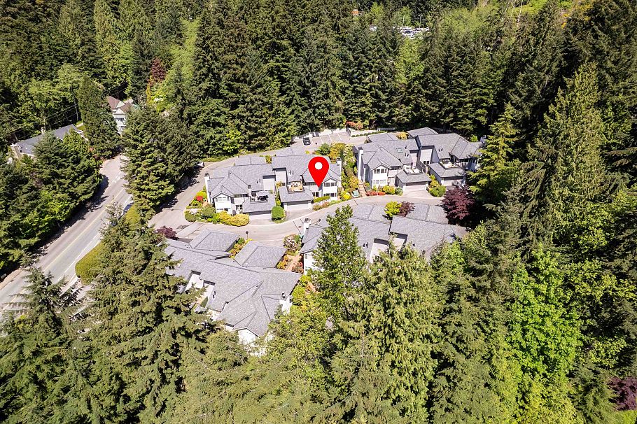 5948 Nancy Greene Way North Vancouver, BC - 38
