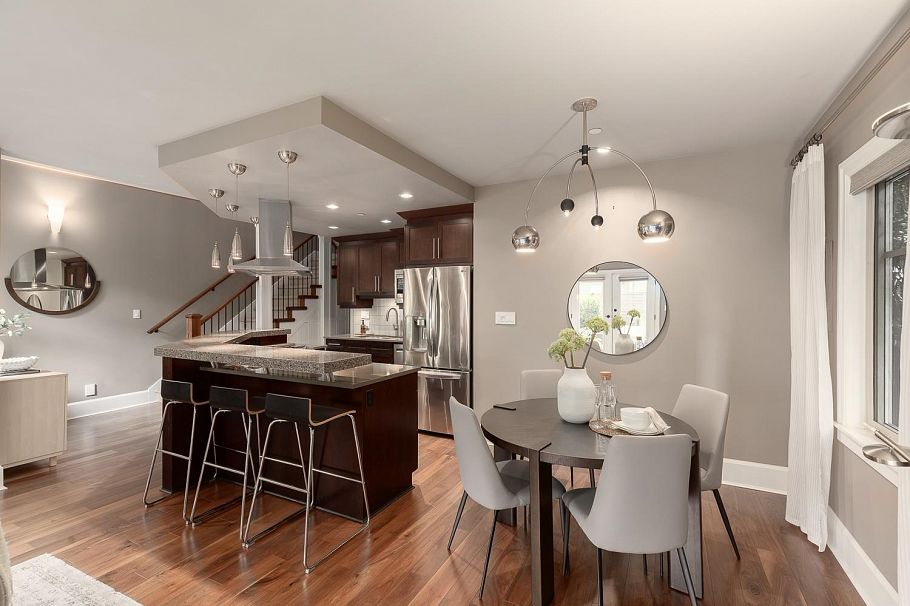 850 E 10th Avenue Vancouver, BC - 9