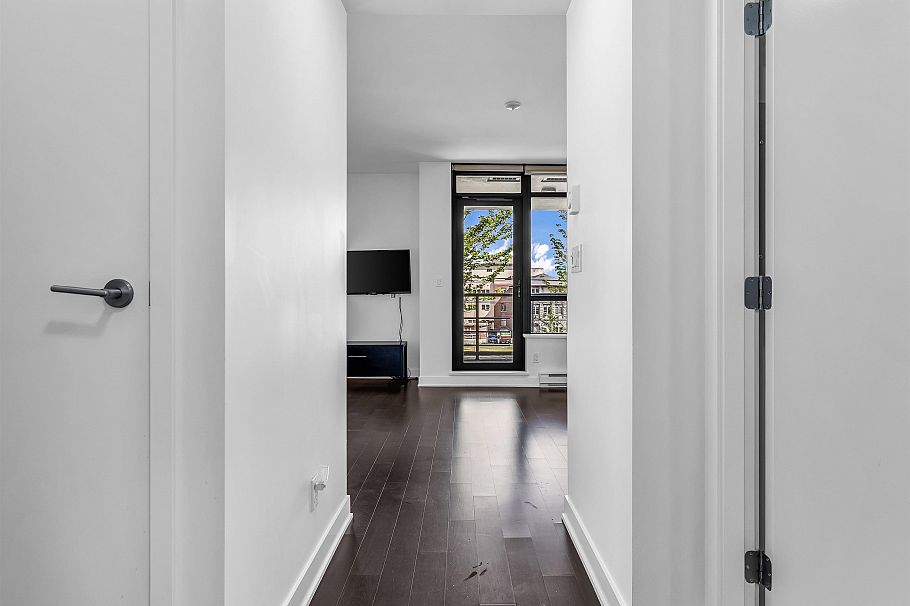 214 750 W 12th Avenue Vancouver, BC - 18