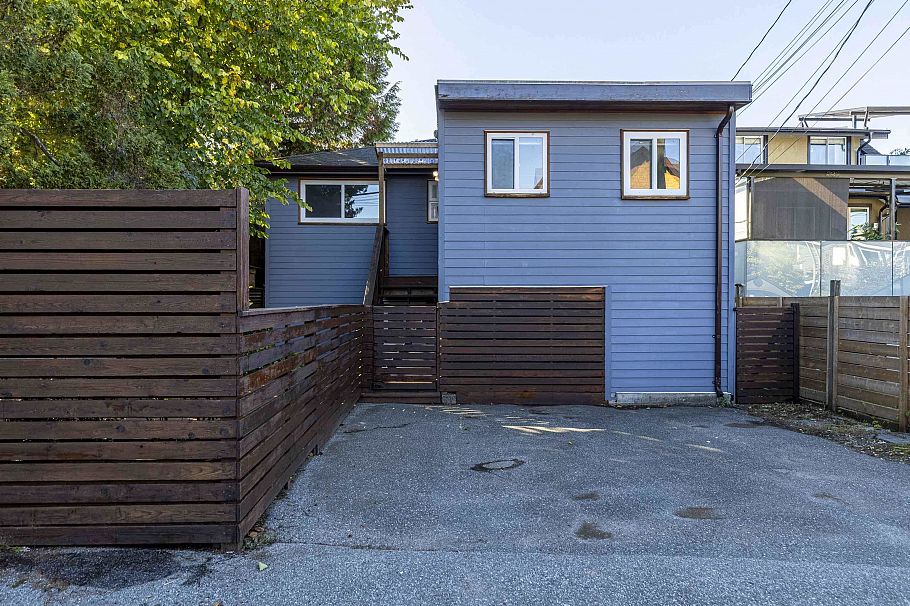 5034 Prince Albert Street Vancouver, BC - 35