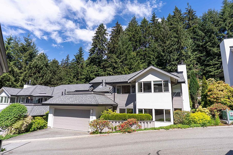 5948 Nancy Greene Way North Vancouver, BC - 30