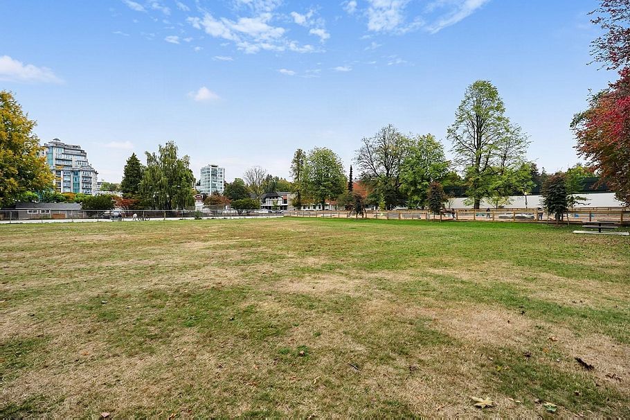 206 1717 13 Avenue Vancouver, BC - 28