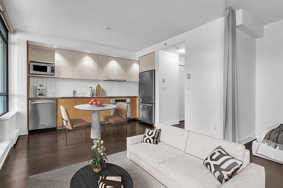 214 750 W 12th Avenue Vancouver, BC - 2