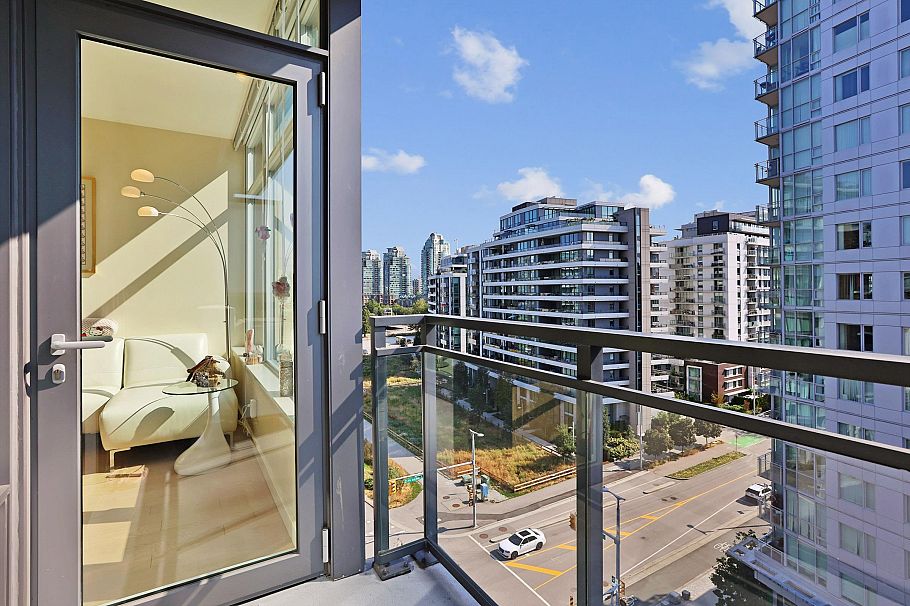 1011 38 W 1st Avenue Vancouver, BC - 13