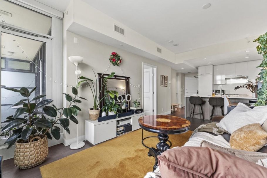 506 6383 Cambie Street Vancouver, BC - 9