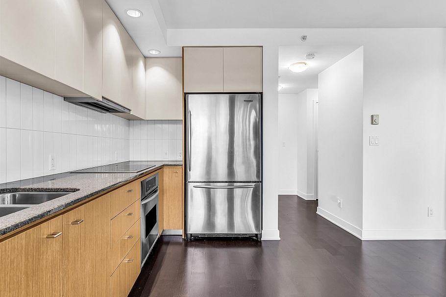 214 750 W 12th Avenue Vancouver, BC - 22