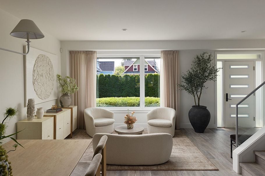 238 E 19th Street North Vancouver, BC - 3
