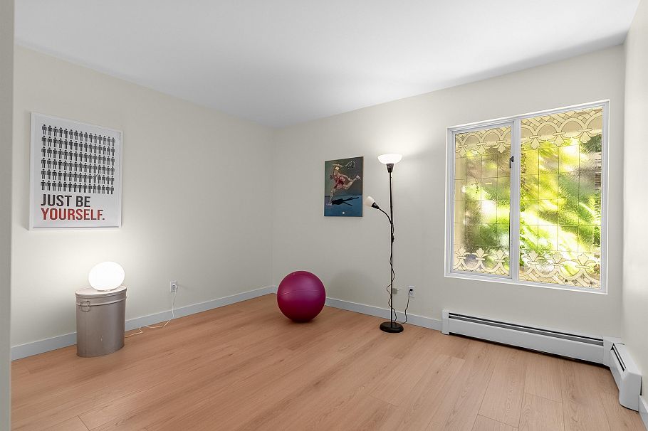5948 Nancy Greene Way North Vancouver, BC - 16