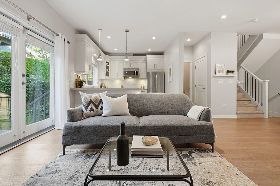 248 E 6th Street North Vancouver, BC - 10