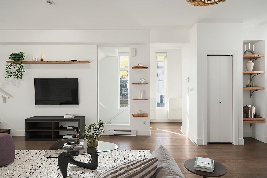 2337 Brunswick Street Vancouver, BC - 2