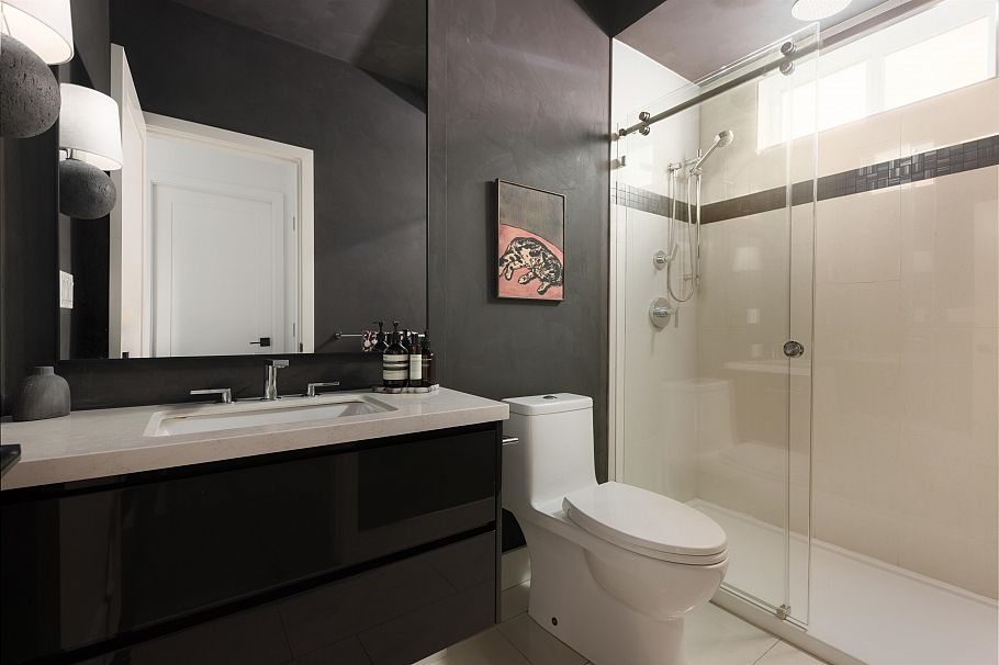238 E 19th Street North Vancouver, BC - 11