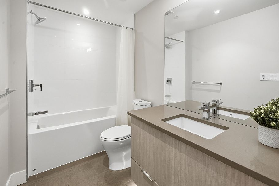 414 8508 Rivergrass Drive Vancouver, BC - 25