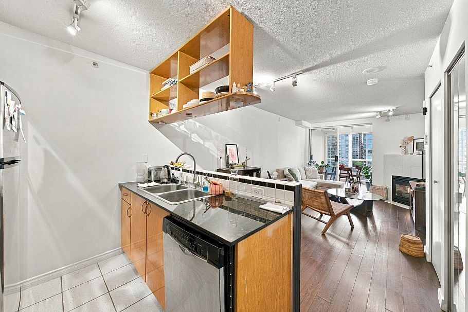 1803 939 Homer Street Vancouver, BC - 5
