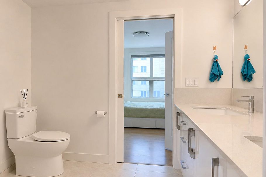 7887 French Street Vancouver, BC - 21