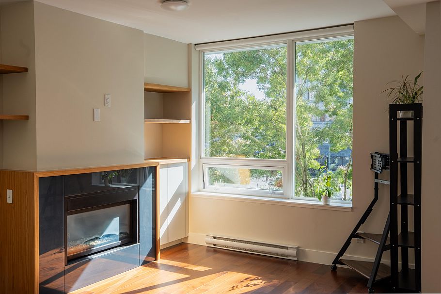 504 1675 W 8 Avenue Vancouver, BC - 16