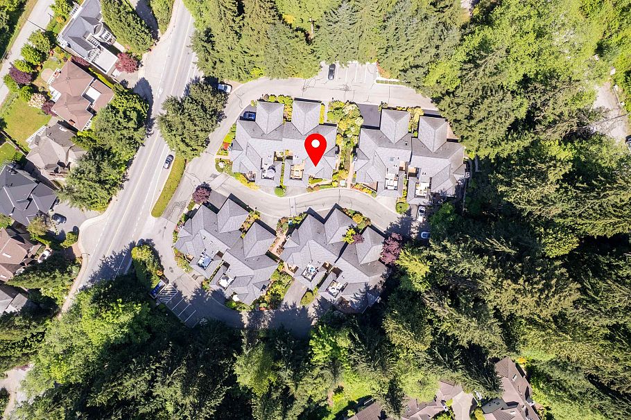 5948 Nancy Greene Way North Vancouver, BC - 35