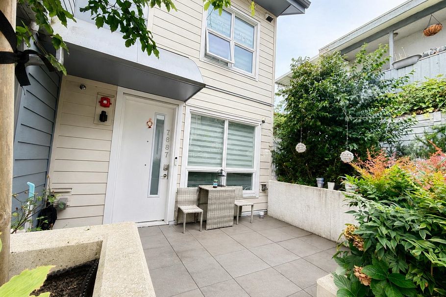 7887 French Street Vancouver, BC - 1