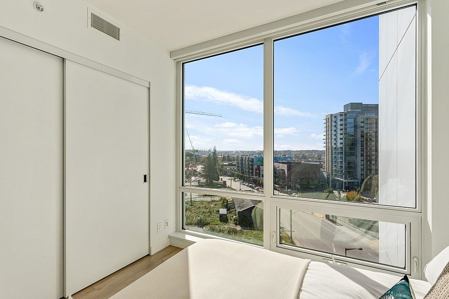 706 1500 Fern Street North Vancouver, BC - 20