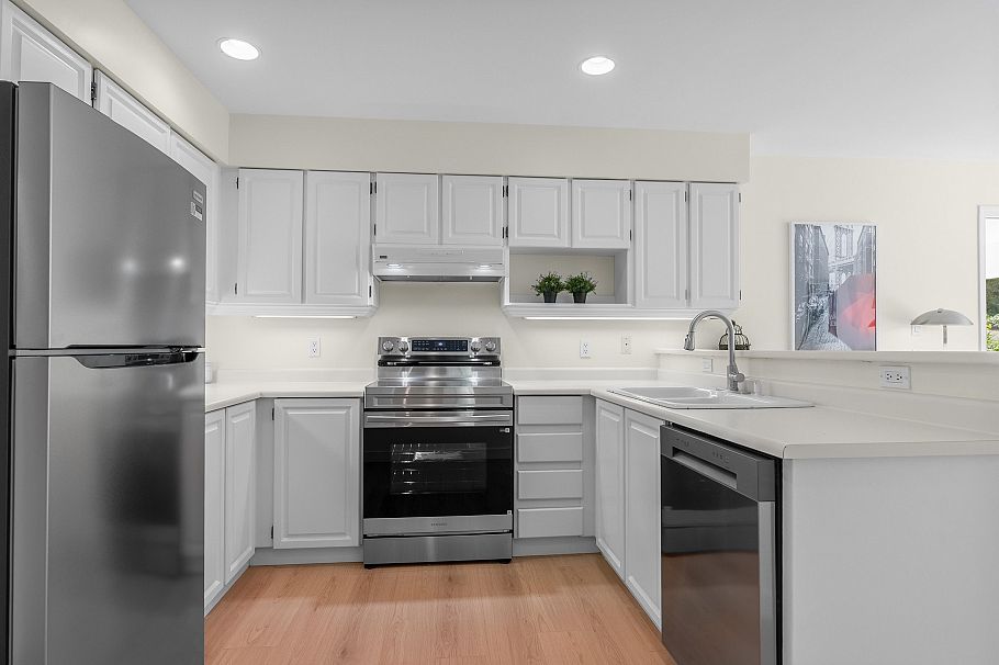 5948 Nancy Greene Way North Vancouver, BC - 10