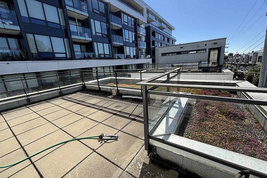 6303 Cambie Street Vancouver, BC - 13