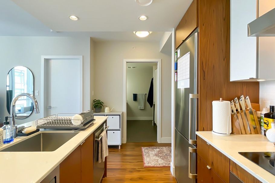 1402 159 W 2nd Avenue Vancouver, BC - 6