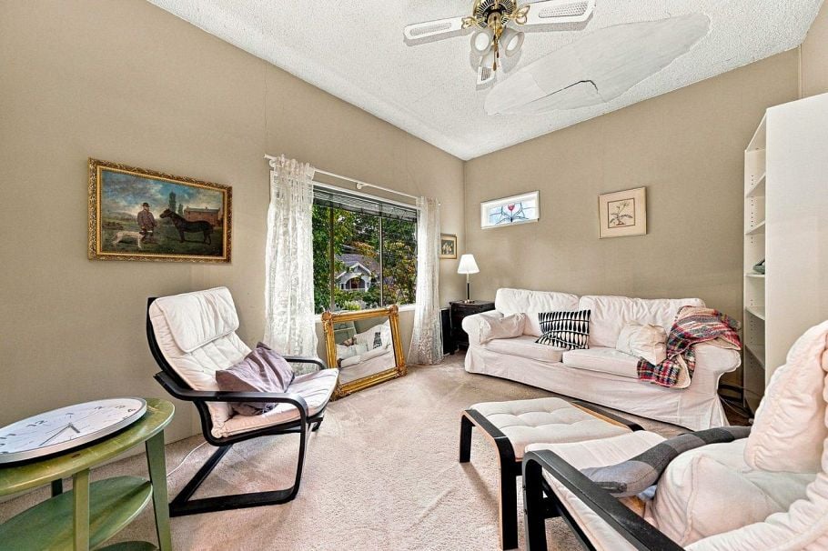 4153 John Street Vancouver, BC - 3