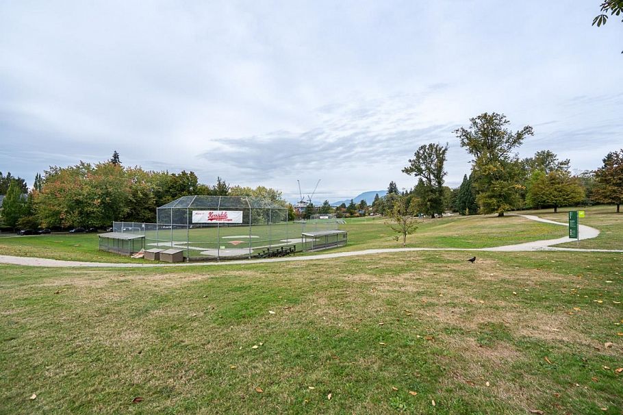 1406 4655 Valley Drive Vancouver, BC - 36
