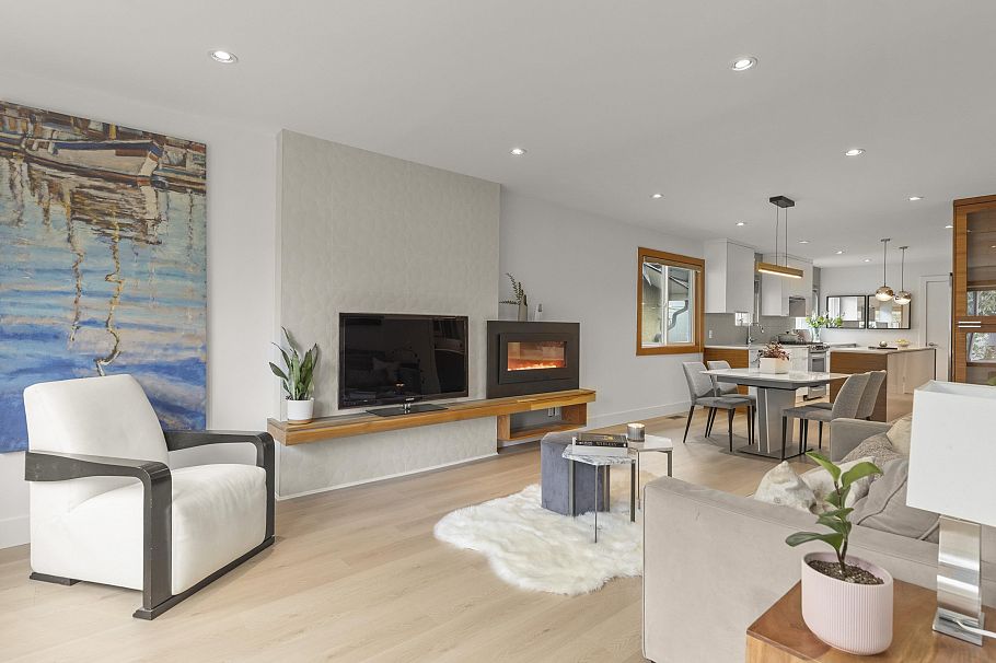 5034 Prince Albert Street Vancouver, BC - 2