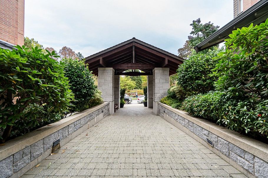 1406 4655 Valley Drive Vancouver, BC - 23