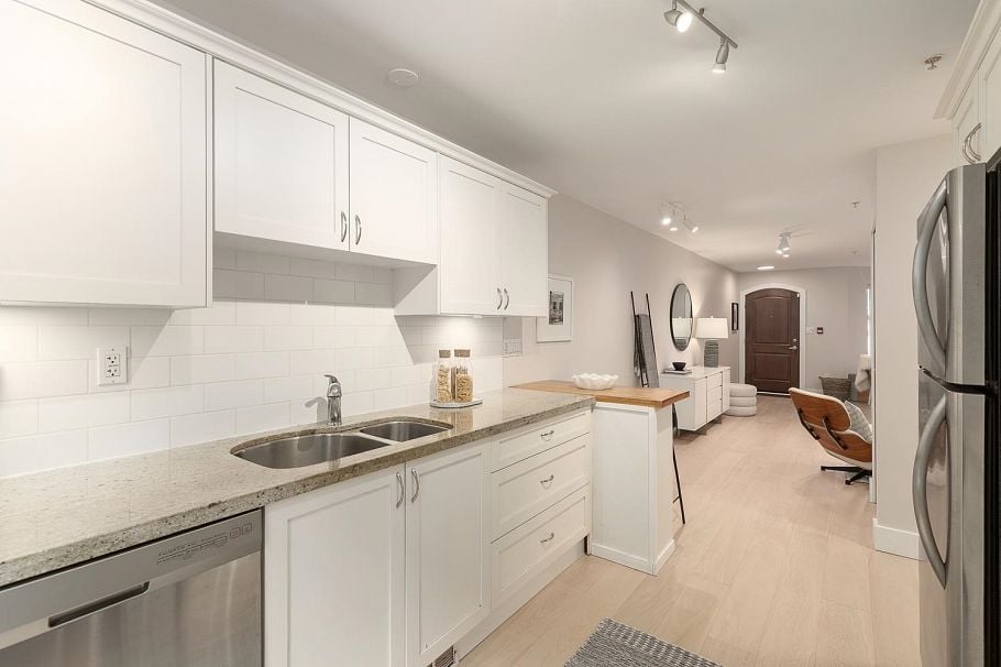 1680 E Pender Street Vancouver, BC - 16