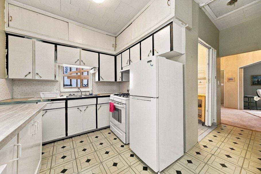 4153 John Street Vancouver, BC - 13