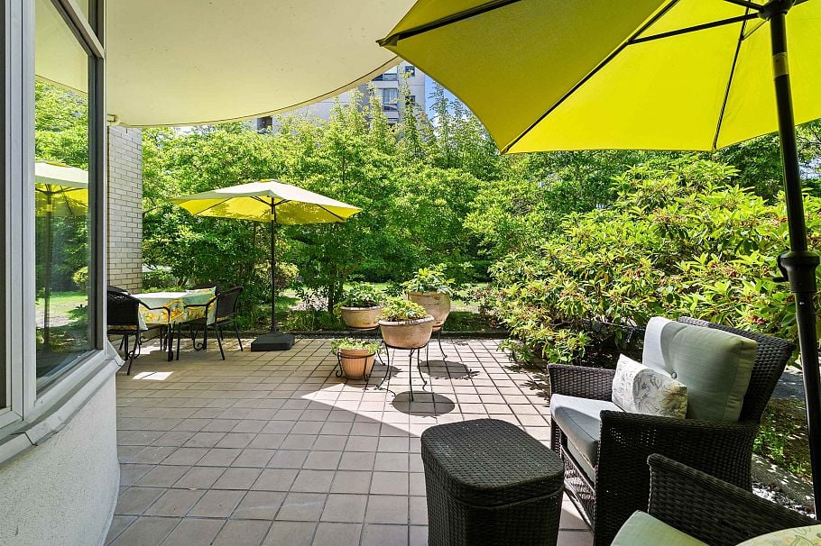 102 5850 Balsam Street Vancouver, BC - 5