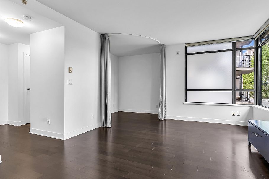 214 750 W 12th Avenue Vancouver, BC - 31