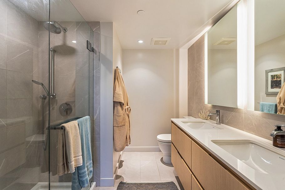 706 1500 Fern Street North Vancouver, BC - 18