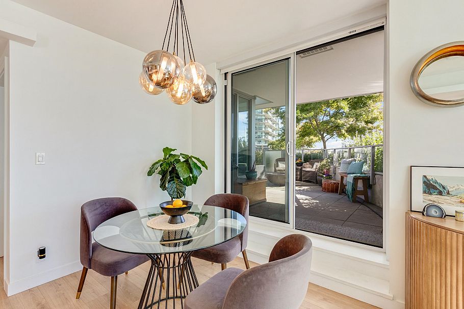 706 1500 Fern Street North Vancouver, BC - 9