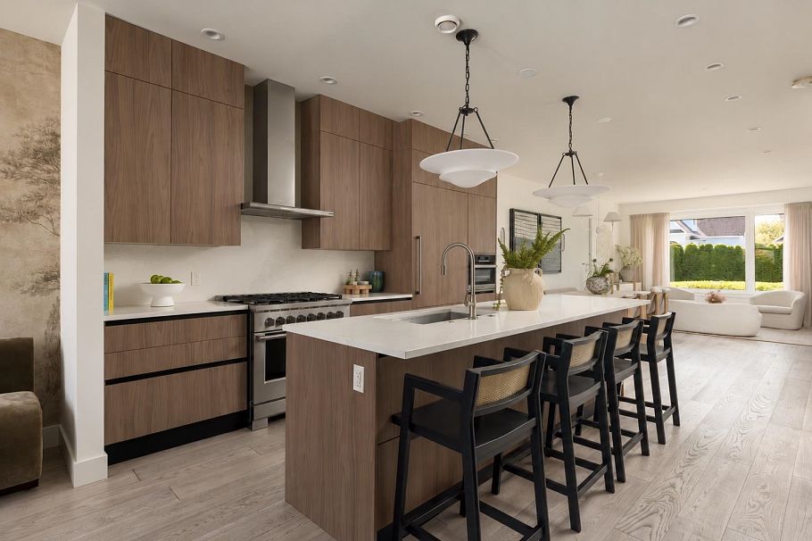 238 E 19th Street North Vancouver, BC - 8