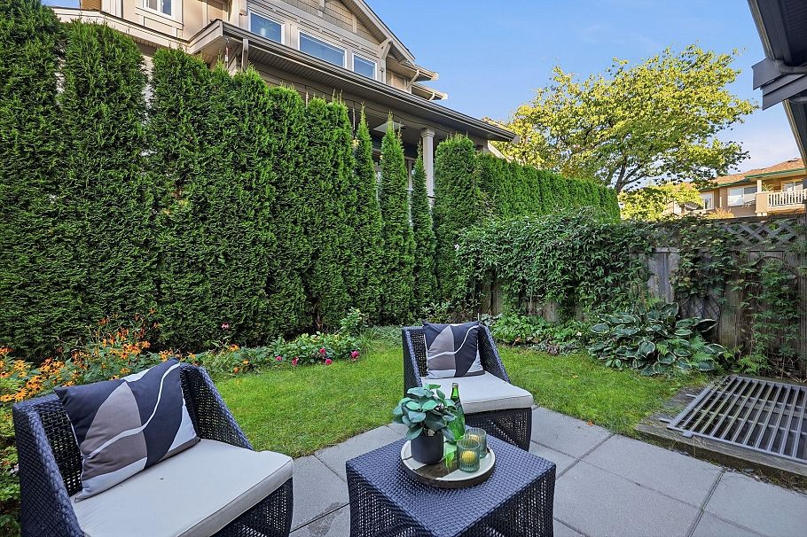 248 E 6th Street North Vancouver, BC - 33