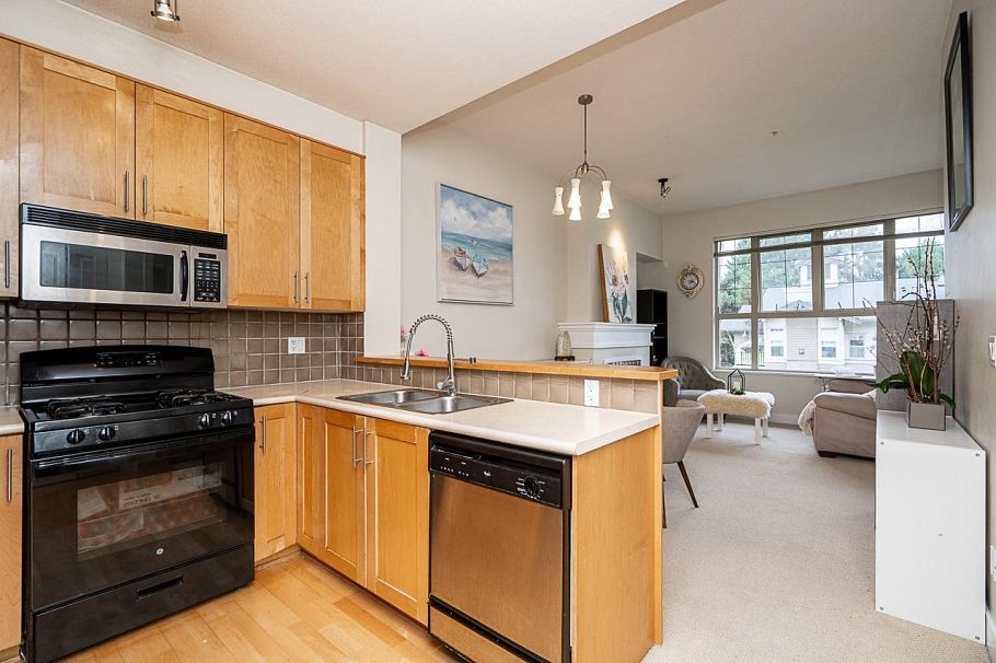 1406 4655 Valley Drive Vancouver, BC - 6