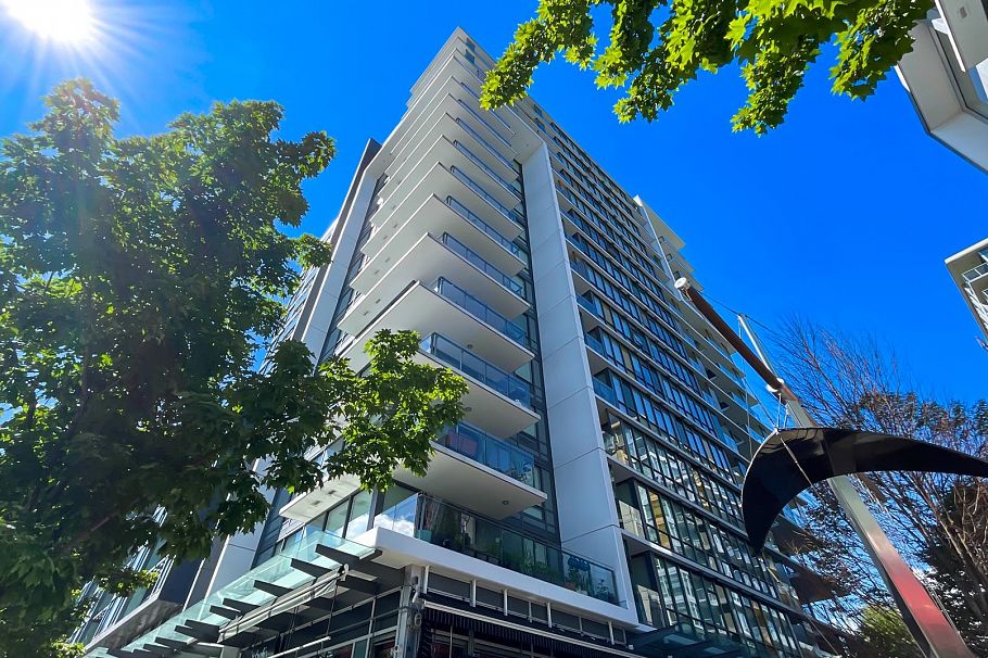 1402 159 W 2nd Avenue Vancouver, BC - 1