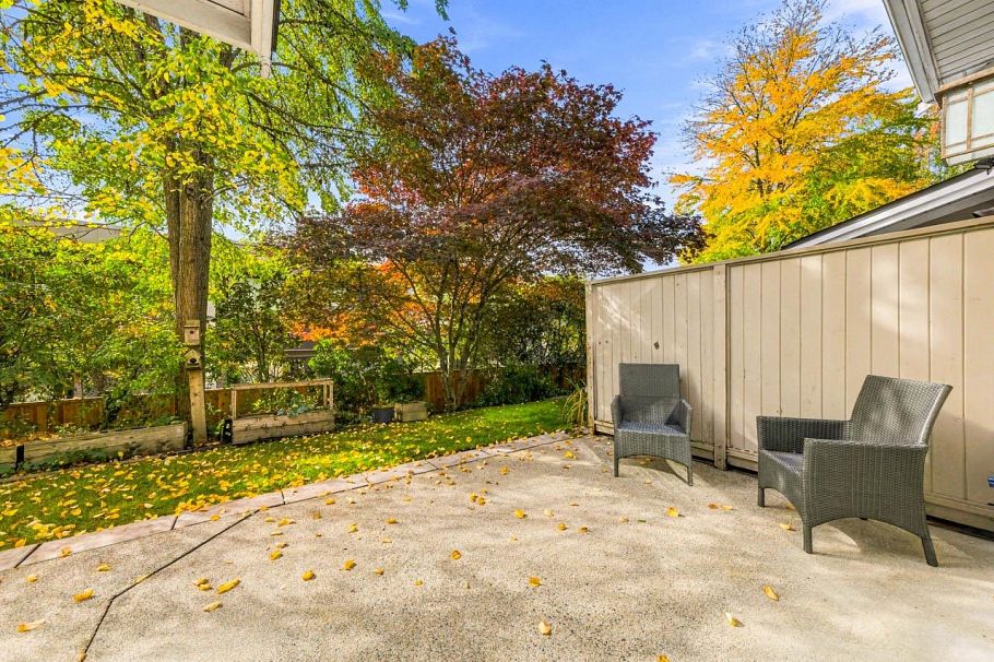 62 650 Roche Point Drive North Vancouver, BC - 30