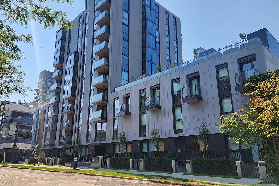801 1530 W 6th Avenue Vancouver, BC - 1