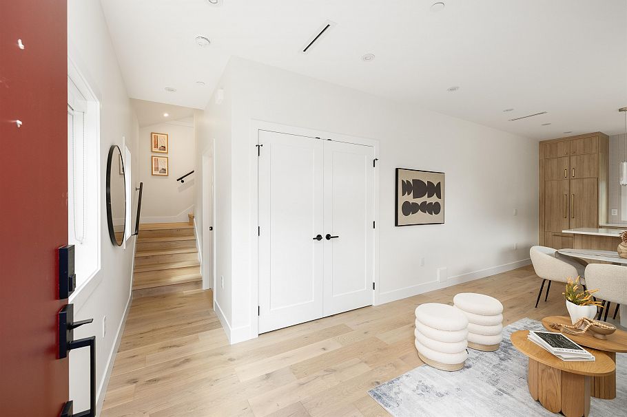 3143 E 19 Avenue Vancouver, BC - 10