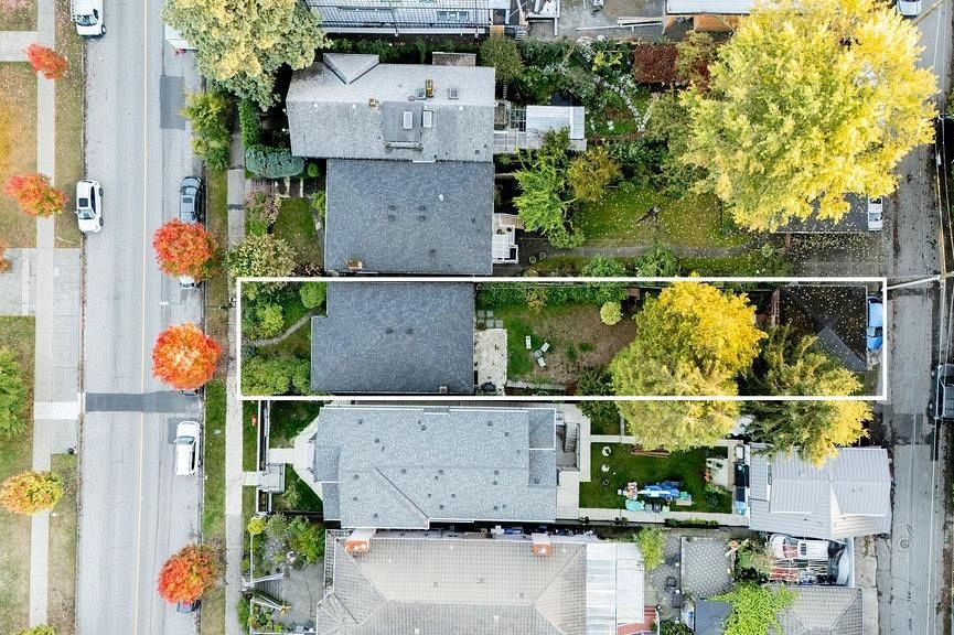 3315 Victoria Drive Vancouver, BC - 4