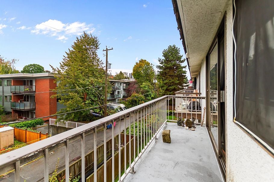 308 2040 Cornwall Avenue Vancouver, BC - 8