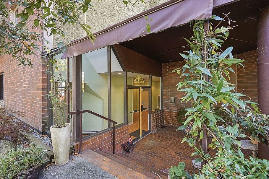 104 3465 Glen Drive Vancouver, BC - 18